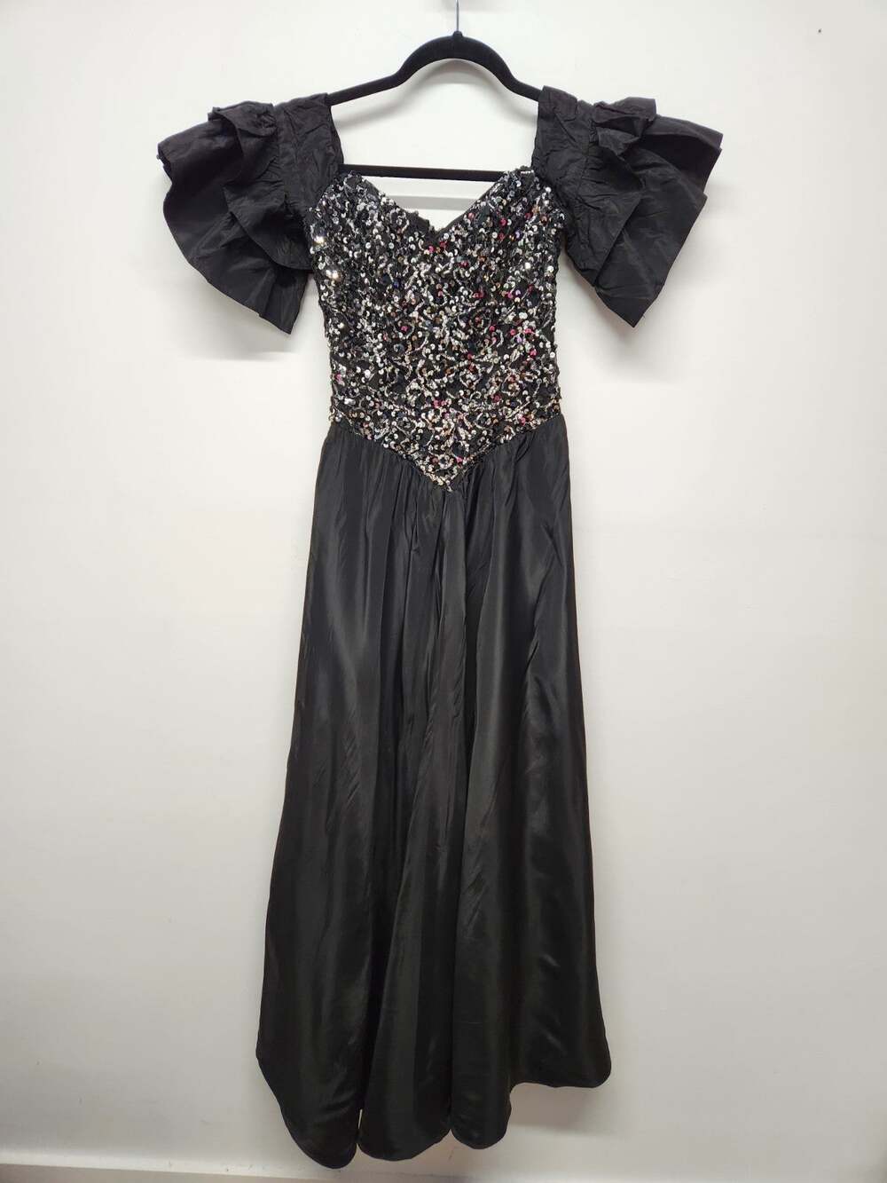 Vintage Alyce Designs Women's Black Sequin Sweetheart Maxi Gown Dress, Size 4